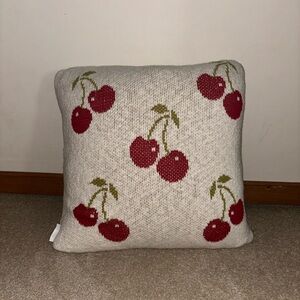 Style Happy throw pillow